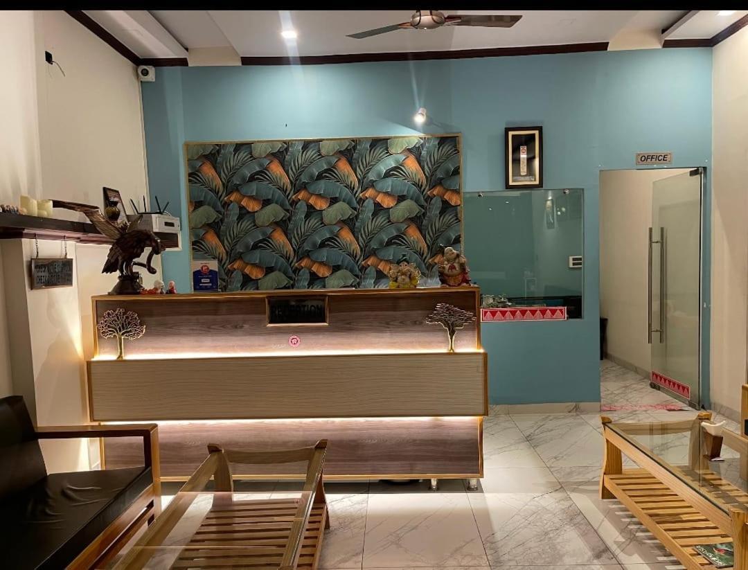 Karans Corbett Motel Ramnagar  Bagian luar foto